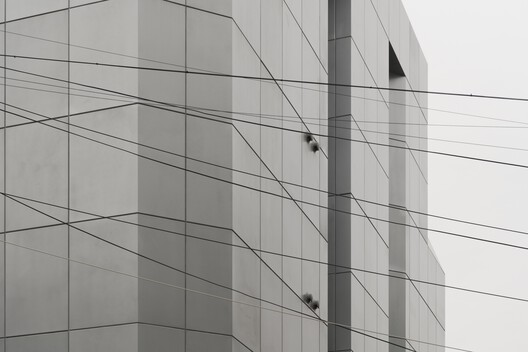 3D Building / FHHH friends - Image 27 of 39