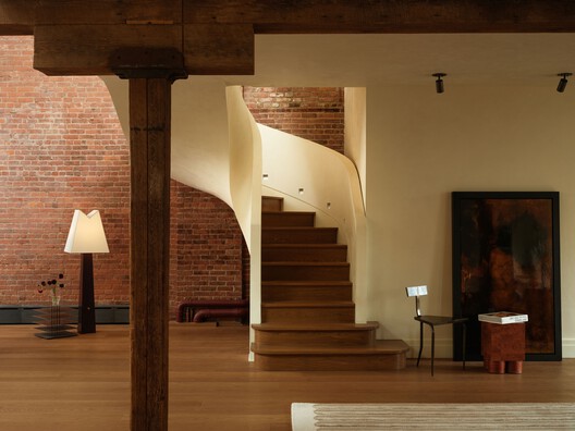 Tribeca Residence / Muqaddas Akkari Studio Tribeca Residence / Muqaddas Akkari Studio - Interior Photography, Stairs, Wood, Lighting