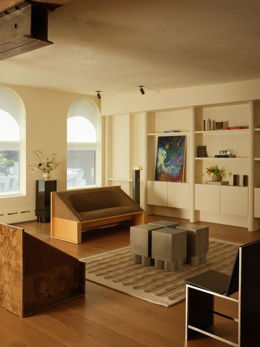 Tribeca Residence / Muqaddas Akkari Studio Tribeca Residence / Muqaddas Akkari Studio - Interior Photography, Living Room, Wood, Lighting, Chair