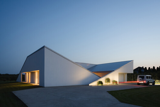 Slope House / SOURCE Architecture Studio - Exterior Photography