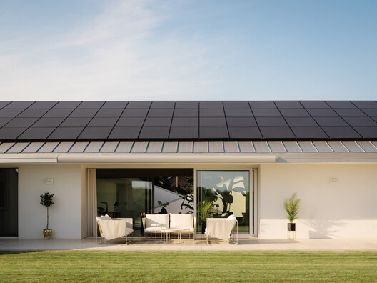Slope House / SOURCE Architecture Studio - Exterior Photography
