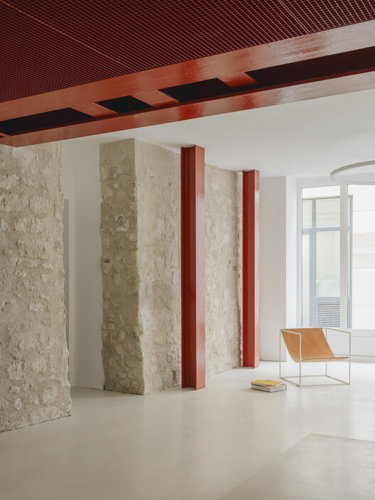 Sentier - Contemporary Workplace / Agathe Marimbert Architecte + Exbrayat Enrico architectes + Romain Granoux architecte - Interior Photography, Wood, Column