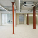 Sentier - Contemporary Workplace / Agathe Marimbert Architecte + Exbrayat Enrico architectes + Romain Granoux architecte - Interior Photography, Renovation, Beam