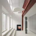 Sentier - Contemporary Workplace / Agathe Marimbert Architecte + Exbrayat Enrico architectes + Romain Granoux architecte - Interior Photography, Renovation