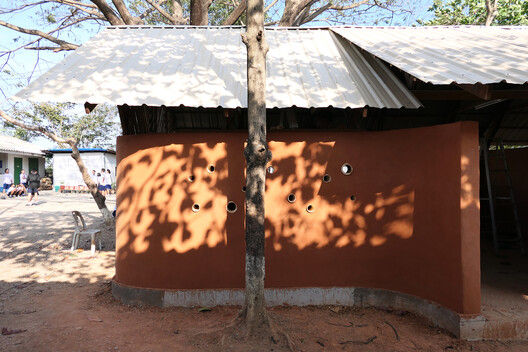 Classrooms for New Day School School / Simple Architecture Classrooms for New Day School School / Simple Architecture - Image 7 of 28