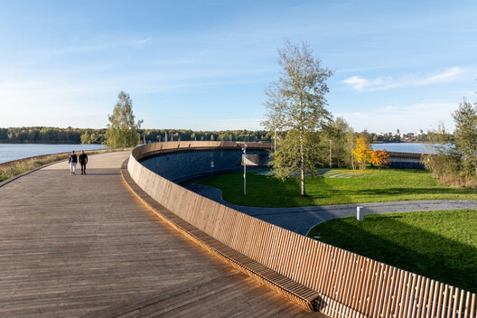 Marina in Tychy / RS + Robert Skitek Marina in Tychy / RS + Robert Skitek - Image 11 of 32