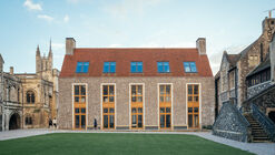 The Rausing Science Center at The King's School / Walters & Cohen Architects