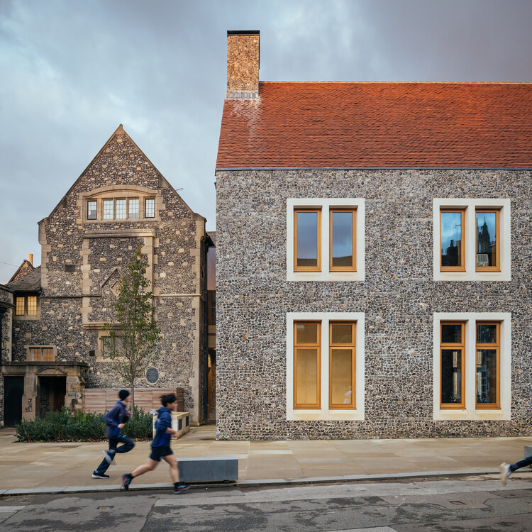 The Rausing Science Center at The King's School / Walters & Cohen Architects - Exterior Photography, Facade, Brick, Concrete