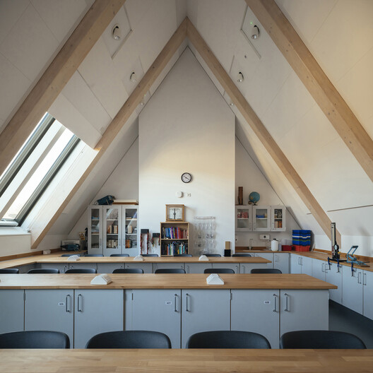 The Rausing Science Center at The King's School / Walters & Cohen Architects - Interior Photography, Kitchen, Wood, Lighting, Shelving, Chair, Glass
