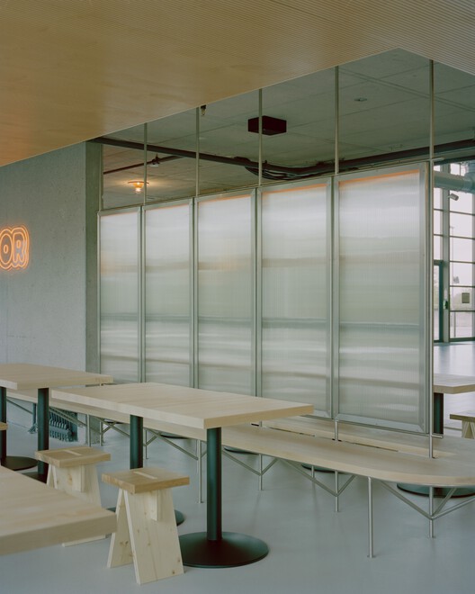 Eleventhfloor Restaurant / Noue Studio - Interior Photography, Glass