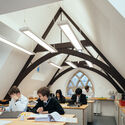 The Rausing Science Center at The King's School / Walters & Cohen Architects - Interior Photography, Educational Architecture, Stairs, Chair