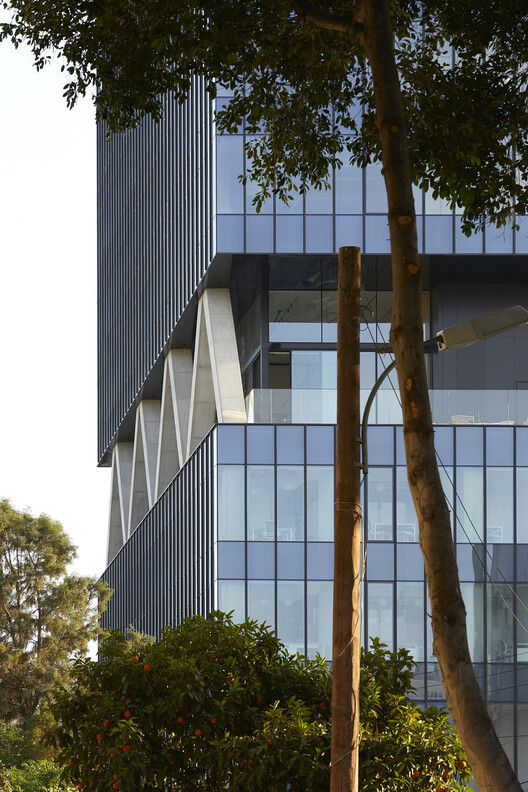The Labs Tower / Eraclis Papachristou Architects The Labs Tower / Eraclis Papachristou Architects - Exterior Photography