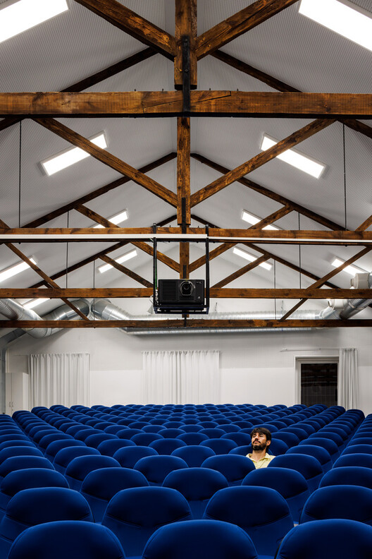 Material Culture and Heritage in Contemporary Cinema Architecture Material Culture and Heritage in Contemporary Cinema Architecture - Image 22 of 30