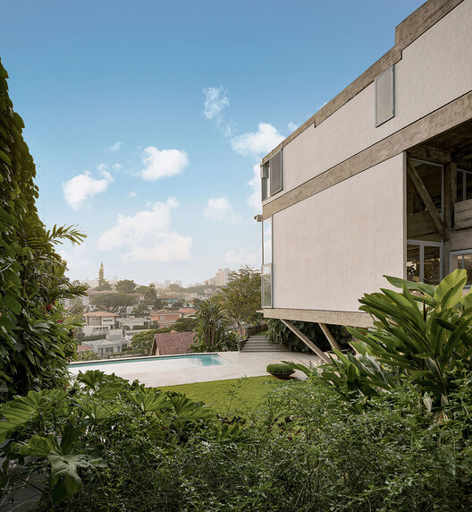Residencia Azul / Estúdio Orth + Julieta Fialho Paisagismo - Fotografía exterior, Balcón