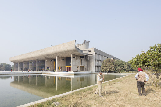 Brasília and Chandigarh: Two Modernist Utopias an Ocean Apart - Image 3 of 24
