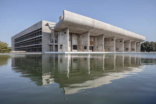 Brasília and Chandigarh: Two Modernist Utopias an Ocean Apart - Image 10 of 24