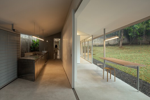 24 m’ House / dua studio 24 m’ House / dua studio - Interior Photography, Kitchen, Wood, Concrete