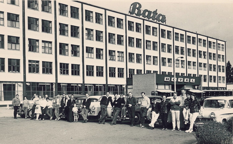 Designed to Belong: Modernism, Industry and Community - Image 1 of 1