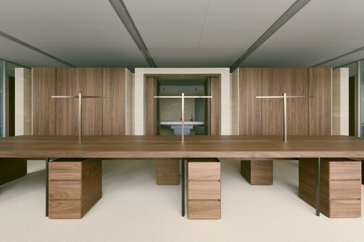 Office H / Minuspluse Design