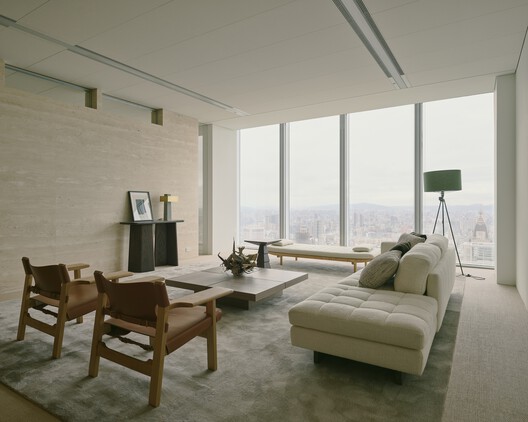 Office H / Minuspluse Design Office H / Minuspluse Design - Interior Photography, Living Room, Wood, Chair, Table, Sofa, Lighting
