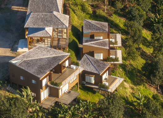 The Wood Cabin / S.O.S Architects - Exterior Photography
