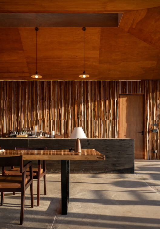 The Wood Cabin / S.O.S Architects - Interior Photography, Wood, Lighting, Chair