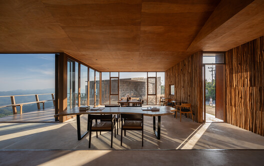 The Wood Cabin / S.O.S Architects - Interior Photography, Dining room, Wood, Beam