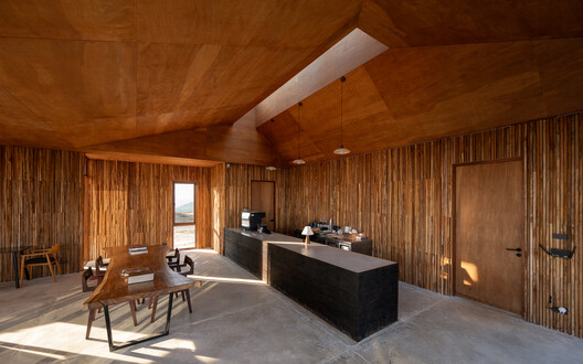 The Wood Cabin / S.O.S Architects - Image 4 of 39