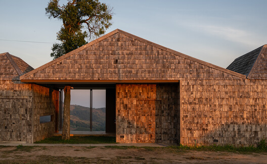The Wood Cabin / S.O.S Architects - Image 25 of 39