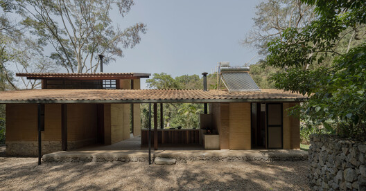 Cabaña del Lago / Matéria Base - Fotografía exterior, Madera