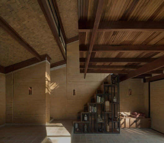 Cabaña del Lago / Matéria Base - Fotografía interior, Madera, Fijación Vigas