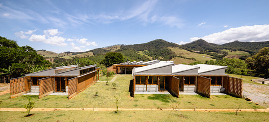 Casa Matita-Perê / Matéria Base - Fotografía exterior