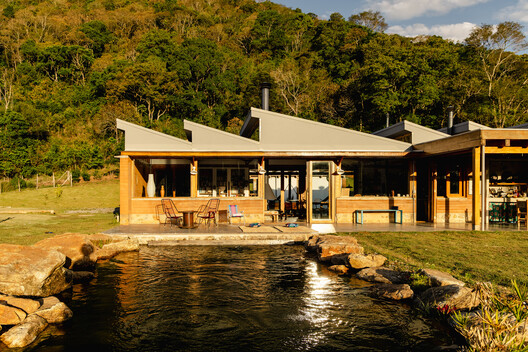 Casa Matita-Perê / Matéria Base - Fotografía exterior