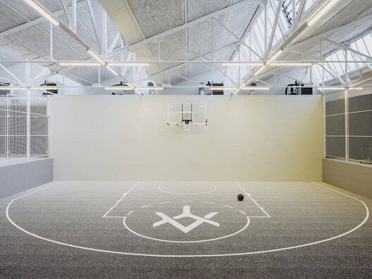 Yard House / Exbrayat Enrico architectes - Image 25 of 29