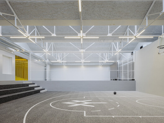 Yard House / Exbrayat Enrico architectes - Image 24 of 29