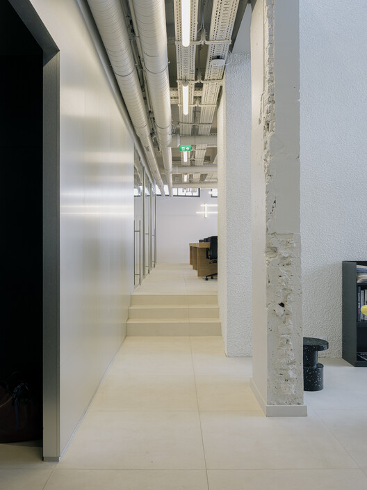 Yard House / Exbrayat Enrico architectes - Image 15 of 29