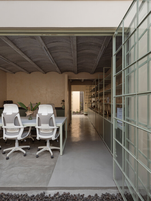 WIDOARQUITECTOS Office / WIDOARQUITECTOS - Interior Photography, Chair