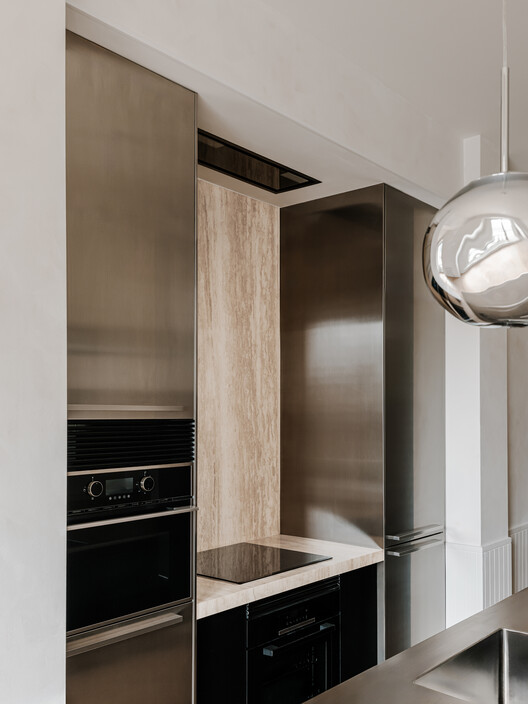 Diagonal Apartment / De la Villa Studio Diagonal Apartment / De la Villa Studio - Interior Photography, Kitchen, Wood, Countertop, Lighting, Glass