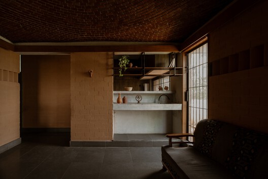 Sudhagar's Mud House / Aagaram Architects - Interior Photography, Wood, Lighting
