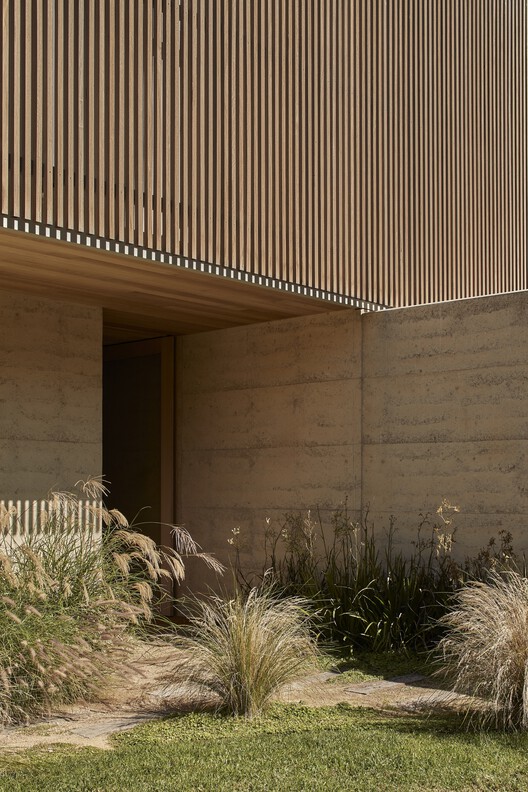 Barwon Dunes House / Eliza Blair Architecture Barwon Dunes House / Eliza Blair Architecture - Exterior Photography, Wood