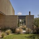Barwon Dunes House / Eliza Blair Architecture - Houses