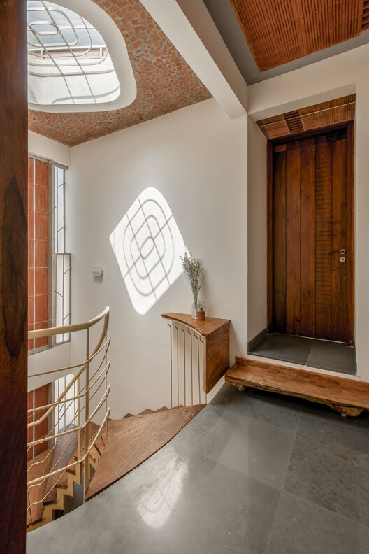 Arth Home / Wright Inspires Arth Home / Wright Inspires - Interior Photography, Wood