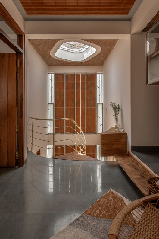 Arth Home / Wright Inspires Arth Home / Wright Inspires - Interior Photography, Wood