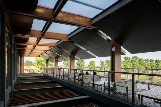 Zhuhai Chillong Dreamland Barn Restaurant / SHUISHI - Image 7 of 35