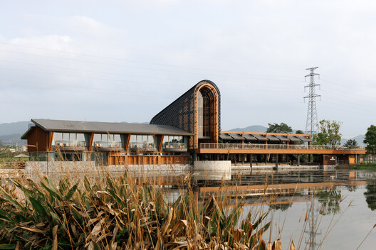 Zhuhai Chillong Dreamland Barn Restaurant / SHUISHI - Image 29 of 35