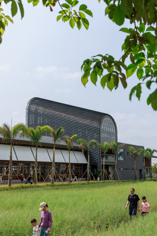 Zhuhai Chillong Dreamland Barn Restaurant / SHUISHI - Exterior Photography