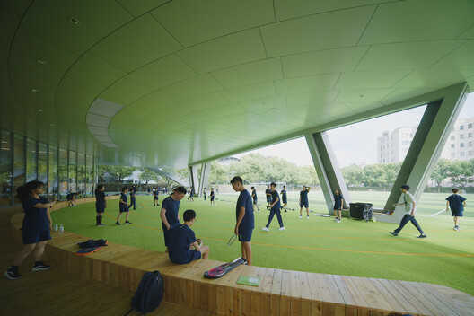 Anna Pao Sohmen Centre at YK Pao School / Scenic Architecture Office Anna Pao Sohmen Centre at YK Pao School / Scenic Architecture Office - Interior Photography