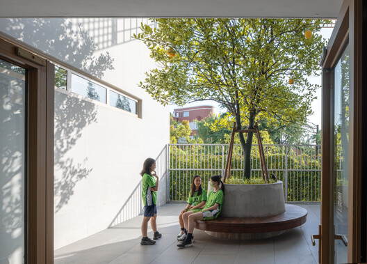 Anna Pao Sohmen Centre at YK Pao School / Scenic Architecture Office Anna Pao Sohmen Centre at YK Pao School / Scenic Architecture Office - Interior Photography
