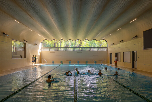 Anna Pao Sohmen Centre at YK Pao School / Scenic Architecture Office Anna Pao Sohmen Centre at YK Pao School / Scenic Architecture Office - Interior Photography