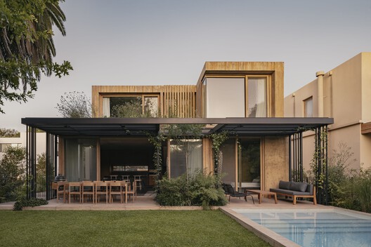 House JR / Gonzalo Bardach arquitectura House JR / Gonzalo Bardach arquitectura - Exterior Photography, Balcony